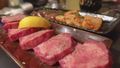 お肉